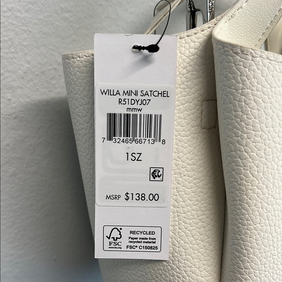 DKNY White Leather Satchel/Crossbody 🤍 - Picture 4 of 16